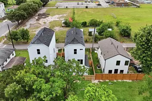 944 Homer St, Houston, TX 77091 - Photo 32