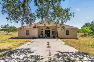 21174 US Highway 281 S, San Antonio, TX 78264 - Photo 1