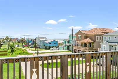 110 Pelican Place, Surfside Beach, TX 77541 - Photo 22