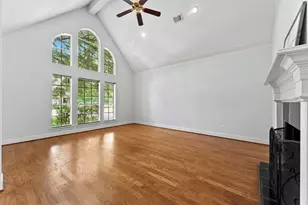 29 Berry Blossom Dr, The Woodlands, TX 77380 - Photo 6