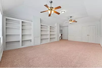 29 Berry Blossom Drive, The Woodlands, TX 77380 - Photo 34