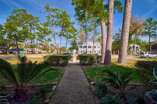 10823 Creektree Dr, Houston, TX 77070 - Photo 22