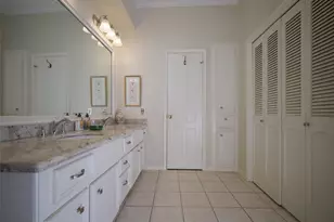 10823 Creektree Dr, Houston, TX 77070 - Photo 14