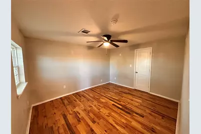 2716 Hill Avenue #A, Dickinson, TX 77539 - Photo 4