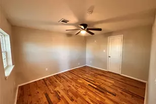 2716 Hill Ave, Dickinson, TX 77539 - Photo 4