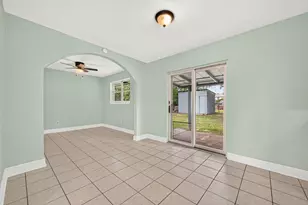 12411 Bichester Ln, Houston, TX 77039 - Photo 14