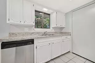 12411 Bichester Ln, Houston, TX 77039 - Photo 16