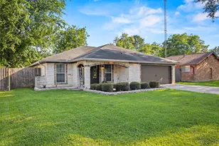 12614 Barbizon Dr, Houston, TX 77089 - Photo 4
