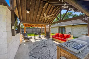 12614 Barbizon Dr, Houston, TX 77089 - Photo 1