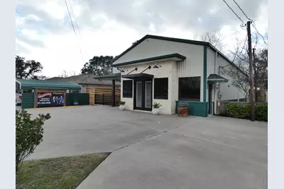 4832 Fm 2218 Road #B, Rosenberg, TX 77469 - Photo 2