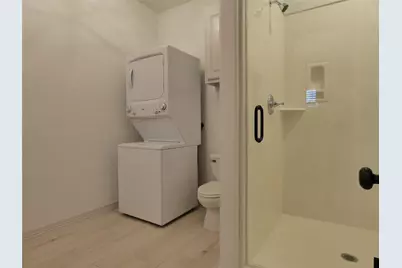 4832 Fm 2218 Road #B, Rosenberg, TX 77469 - Photo 16