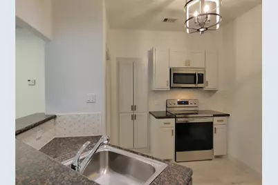 4832 Fm 2218 Road #B, Rosenberg, TX 77469 - Photo 10