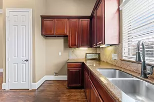 301 Gregg St, Houston, TX 77020 - Photo 10