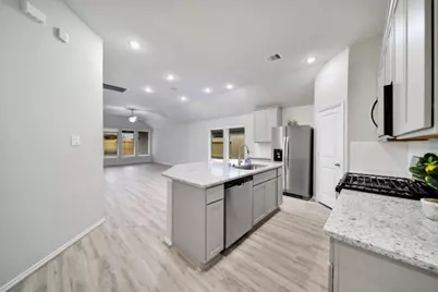 26002 Dawning Torch Trace, Richmond, TX 77406 - Photo 4