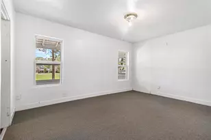 725 S Washington Ave, Livingston, TX 77351 - Photo 12
