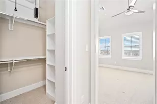 9658 Knight Rd, Houston, TX 77045 - Photo 16
