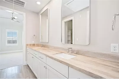 9658 Knight Road, Houston, TX 77045 - Photo 18