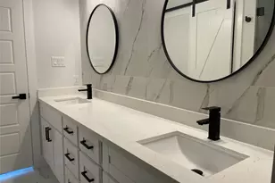 8123 St Louis St, Houston, TX 77028 - Photo 30