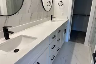 8123 St Louis St, Houston, TX 77028 - Photo 26