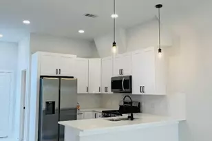 8123 St Louis St, Houston, TX 77028 - Photo 12