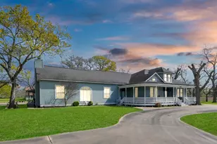 7018 Railroad St, Wallis, TX 77485 - Photo 1