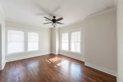 608 Avondale, Houston, TX 77006 - Photo 26
