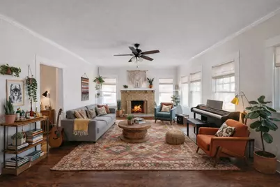 608 Avondale, Houston, TX 77006 - Photo 1