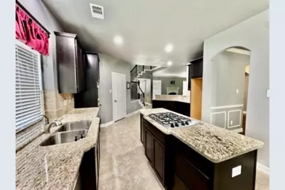 14865 Lisa Lane Lane, Beaumont, TX 77713 - Photo 12