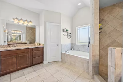 9706 Suffolk Downs Drive, Mont Belvieu, TX 77523 - Photo 22