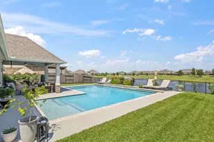 9706 Suffolk Downs Dr, Mont Belvieu, TX 77523 - Photo 38