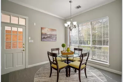 63 N Windsail Place, The Woodlands, TX 77381 - Photo 14