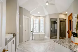 63 N Windsail Pl, The Woodlands, TX 77381 - Photo 34