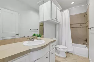2121 Potomac Dr, Houston, TX 77057 - Photo 16