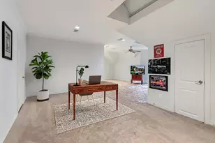 2121 Potomac Dr, Houston, TX 77057 - Photo 22