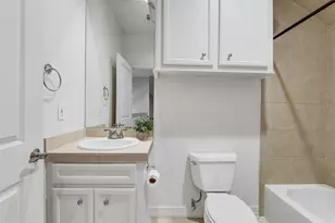 2121 Potomac Dr, Houston, TX 77057 - Photo 22