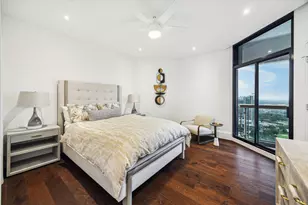 1701 Hermann Dr, Houston, TX 77004 - Photo 12