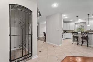 15 Barlow Ct, The Woodlands, TX 77382 - Photo 14