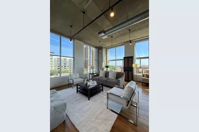 4899 Montrose Boulevard #1301, Houston, TX 77006 - Photo 1