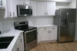 4910 Hennington Dr, Spring, TX 77388 - Photo 6