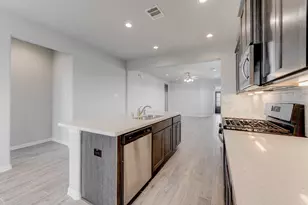 10505 Stone Peak Dr, Rosharon, TX 77583 - Photo 10