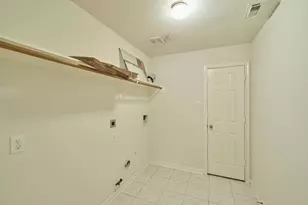 12318 Georgetown Park Ct, Houston, TX 77058 - Photo 32
