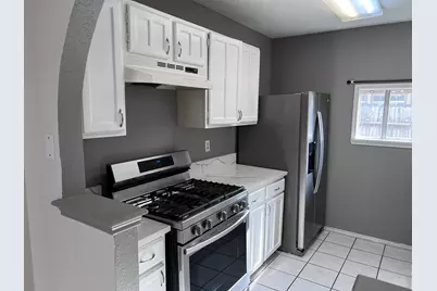 15811 Beechnut Street, Houston, TX 77083 - Photo 2