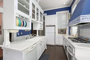 1712 Winnie St, Galveston, TX 77550 - Photo 16