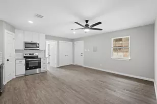 6121 Ridgemont St, Houston, TX 77087 - Photo 2
