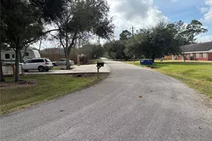 17915 Houston Ave, Alvin, TX 77511 - Photo 6