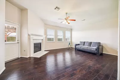 7304 Valentine Lane, Pearland, TX 77584 - Photo 8