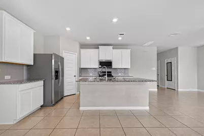 18817 Amaro Hills Drive, New Caney, TX 77357 - Photo 12