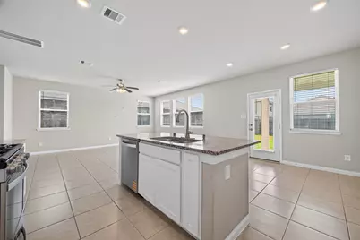 18817 Amaro Hills Drive, New Caney, TX 77357 - Photo 16