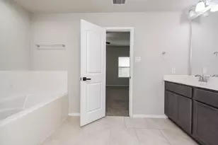 4602 Tuscan Lily Dr, Katy, TX 77493 - Photo 18