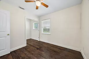611 Marleen St, Houston, TX 77034 - Photo 6